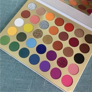 Candy eyeshadow palette